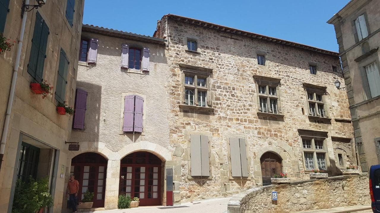 Tout Confort ! Climatisation, Centre-Ville, Parking, Terrasse, Wifi, Netflix Carcassonne Luaran gambar