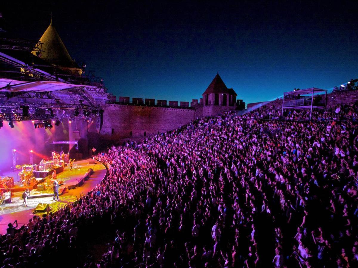 Tout Confort ! Climatisation, Centre-Ville, Parking, Terrasse, Wifi, Netflix Carcassonne Luaran gambar